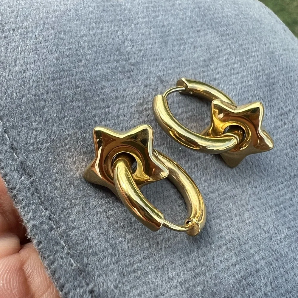 Two in One Gold Star Charm Hoop Earrings - Women Jewelry Stainless steel - Picture 2 of 8
